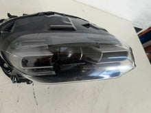 Laden Sie das Bild in den Galerie-Viewer, Frontscheinwerfer Porsche Taycan 9J1941032G Full LED Rechts Headlight SCH2795416401tv