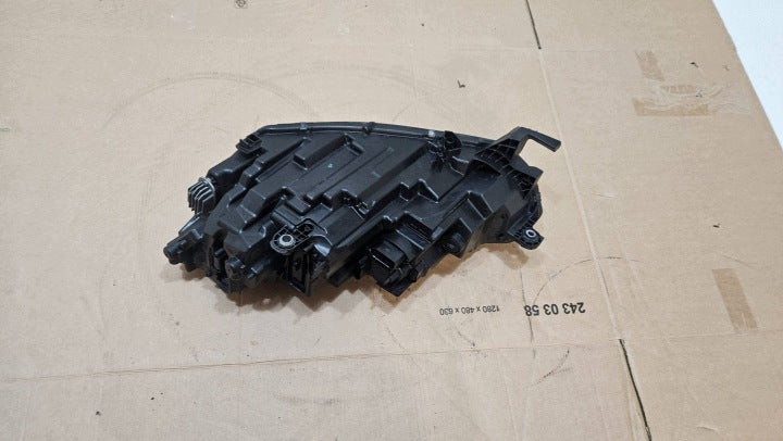 Frontscheinwerfer Skoda Octavia IV 5E4941016 LED Rechts Scheinwerfer Headlight SCH2810399600ly