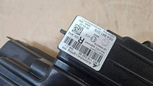 Laden Sie das Bild in den Galerie-Viewer, Frontscheinwerfer Skoda Octavia IV 5E4941016 LED Rechts Scheinwerfer Headlight SCH2810399600ly