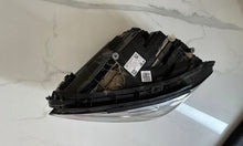 Laden Sie das Bild in den Galerie-Viewer, Frontscheinwerfer Mercedes-Benz W247 A2479060904 LED Links Headlight SCH2810458401nx