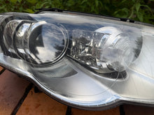Load image into Gallery viewer, Frontscheinwerfer VW Passat 3C0941754 Rechts Scheinwerfer Headlight SCH2814138118jp