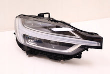 Laden Sie das Bild in den Galerie-Viewer, Frontscheinwerfer Volvo Xc60 II 31656615 Rechts Scheinwerfer Headlight SCH2822419525ud