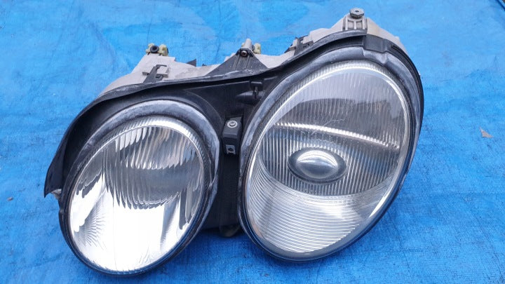 Frontscheinwerfer Mercedes-Benz Coupe C215 A2158200161 Links Headlight SCH2823956408fe