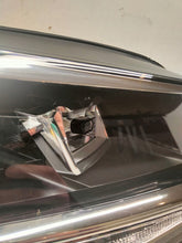 Laden Sie das Bild in den Galerie-Viewer, Frontscheinwerfer VW Caddy 2K1941032B LED Rechts Scheinwerfer Headlight SCH2824345213xr