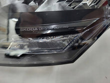Laden Sie das Bild in den Galerie-Viewer, Frontscheinwerfer Skoda Fabia IV 6VB941015 LED Links Scheinwerfer Headlight SCH2824400698eo