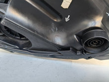 Laden Sie das Bild in den Galerie-Viewer, Frontscheinwerfer VW Golf Sportsvan 517941005D Links Scheinwerfer Headlight SCH2827641313em