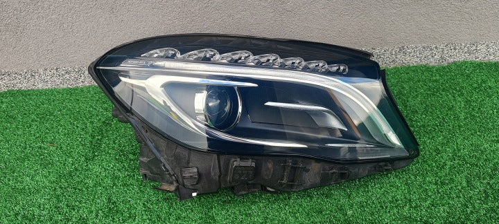 Frontscheinwerfer Mercedes-Benz X156 A1569061800 Rechts Scheinwerfer Headlight SCH2827736534od