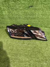 Laden Sie das Bild in den Galerie-Viewer, Frontscheinwerfer Skoda Octavia III 5E1941016E LED Rechts Scheinwerfer Headlight SCH2830910506km