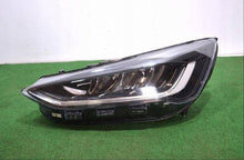Load image into Gallery viewer, Frontscheinwerfer Ford Focus 1S7B13E015CF Links Scheinwerfer Headlight SCH2832743572gh