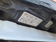 Laden Sie das Bild in den Galerie-Viewer, Frontscheinwerfer Opel Meriva B 13253636 Rechts Scheinwerfer Headlight SCH2841880799mi