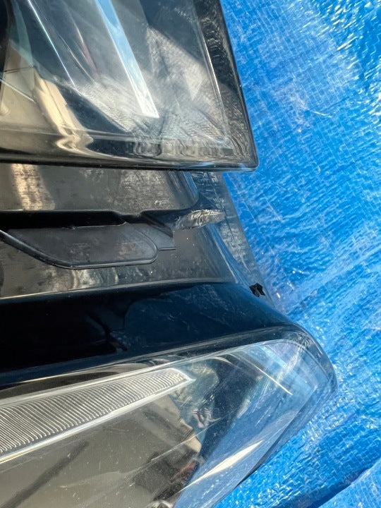 Frontscheinwerfer Skoda Octavia III 5E1941015E Links Scheinwerfer Headlight SCH2851718904tl