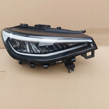 Laden Sie das Bild in den Galerie-Viewer, Frontscheinwerfer VW Id.4 11B941006 LED Rechts Scheinwerfer Headlight SCH2854625239ov