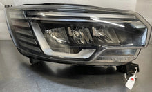 Laden Sie das Bild in den Galerie-Viewer, Frontscheinwerfer Renault Trafic III 260102899R LED Rechts Headlight SCH2860527555vn