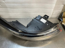 Laden Sie das Bild in den Galerie-Viewer, Frontscheinwerfer Renault Trafic III 260102899R LED Rechts Headlight SCH2860527555vn