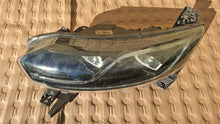 Load image into Gallery viewer, Frontscheinwerfer Renault Espace V 260608372R 260108498R Links Headlight SCH2861382982fd
