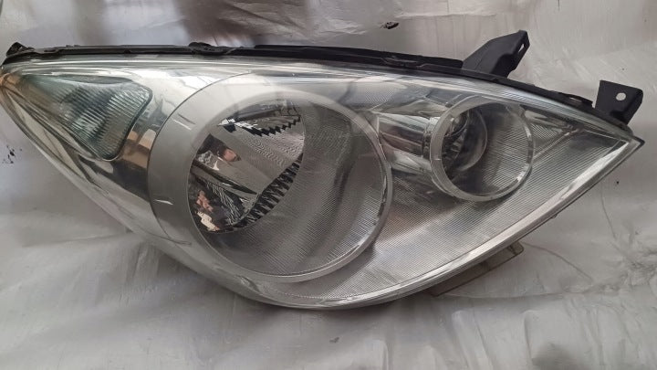Frontscheinwerfer Nissan Note E11 26010BH10B Rechts Scheinwerfer Headlight SCH2863583032en