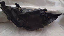 Load image into Gallery viewer, Frontscheinwerfer Nissan Note E11 26010BH10B Rechts Scheinwerfer Headlight SCH2863583032en