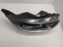 Load image into Gallery viewer, Frontscheinwerfer Hyundai I20 III 92102Q0000 Rechts Scheinwerfer Headlight SCH2864788465lq