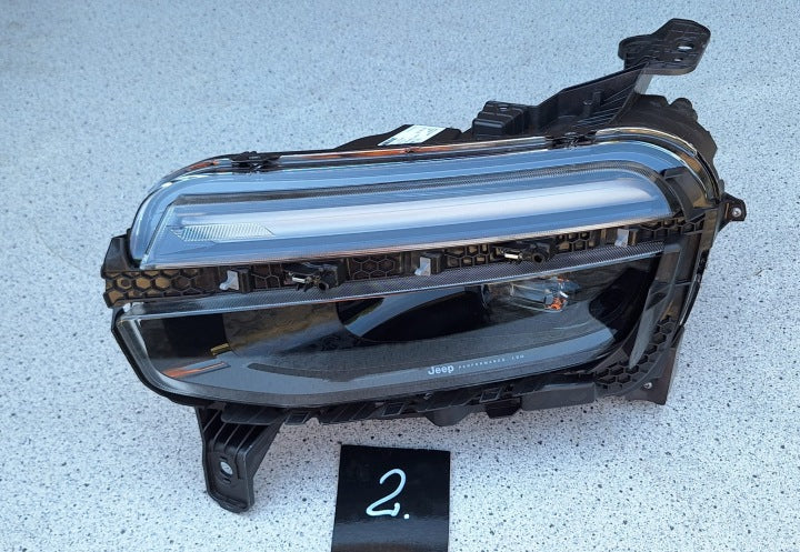 Frontscheinwerfer Jeep 522187210 522187170 Ein Satz Scheinwerfer Headlight SCH2865124023bh