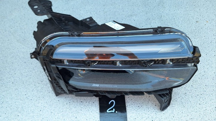 Frontscheinwerfer Jeep 522187210 522187170 Ein Satz Scheinwerfer Headlight SCH2865124023bh