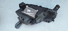 Laden Sie das Bild in den Galerie-Viewer, Frontscheinwerfer Jeep 522187210 522187170 Ein Satz Scheinwerfer Headlight SCH2865124023bh