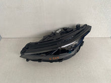 Laden Sie das Bild in den Galerie-Viewer, Frontscheinwerfer VW Golf VIII I 5H1941059T Links Scheinwerfer Headlight SCH2869154752em