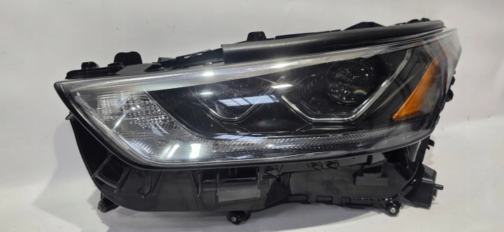 Frontscheinwerfer Toyota Highlander 10100-8A06K Links Scheinwerfer Headlight SCH2869831982zl