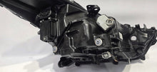 Load image into Gallery viewer, Frontscheinwerfer Toyota Highlander 10100-8A06K Links Scheinwerfer Headlight SCH2869831982zl