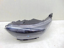 Load image into Gallery viewer, Frontscheinwerfer Kia Stonic 92101-H8 Links Scheinwerfer Headlight SCH2871343367oj