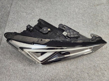 Laden Sie das Bild in den Galerie-Viewer, Frontscheinwerfer Seat Leon 5FB941008F LED Rechts Scheinwerfer Headlight SCH2875689571io