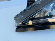 Laden Sie das Bild in den Galerie-Viewer, Frontscheinwerfer Chrysler 68228949AH Links Scheinwerfer Headlight SCH2876571241yr