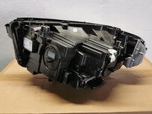 Laden Sie das Bild in den Galerie-Viewer, Frontscheinwerfer Mercedes-Benz Gla H247 A2479067801 Rechts Headlight SCH2878552665tx