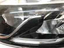 Load image into Gallery viewer, Frontscheinwerfer Renault Clio IV 260601850R Links Scheinwerfer Headlight SCH2880001740dt