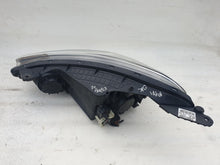 Laden Sie das Bild in den Galerie-Viewer, Frontscheinwerfer Hyundai I10 92102-B9000 Rechts Scheinwerfer Headlight SCH2882058005nk