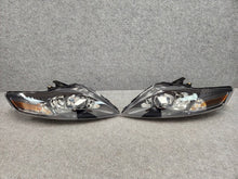 Load image into Gallery viewer, Frontscheinwerfer Ford Mondeo I CS7113D154AC CS7113D155AC Xenon Ein Satz SCH2891305939ez