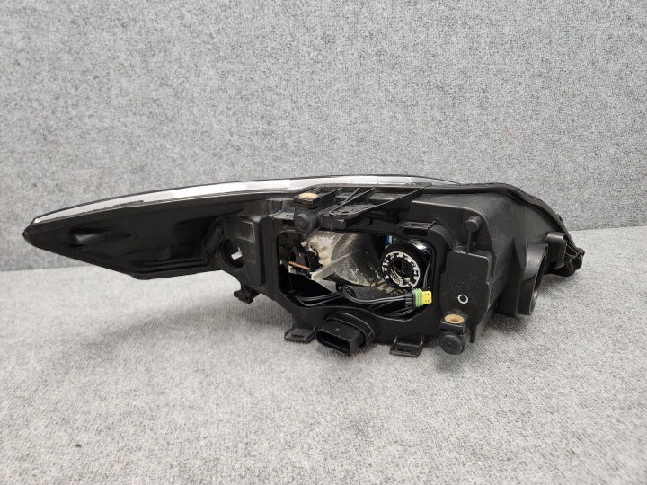 Frontscheinwerfer Ford Mondeo I CS7113D154AC CS7113D155AC Xenon Ein Satz SCH2891305939ez