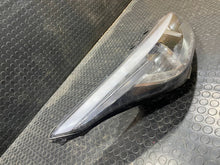 Laden Sie das Bild in den Galerie-Viewer, Frontscheinwerfer Kia Ceed 92102-A2220 Rechts Scheinwerfer Headlight SCH2893003470fd