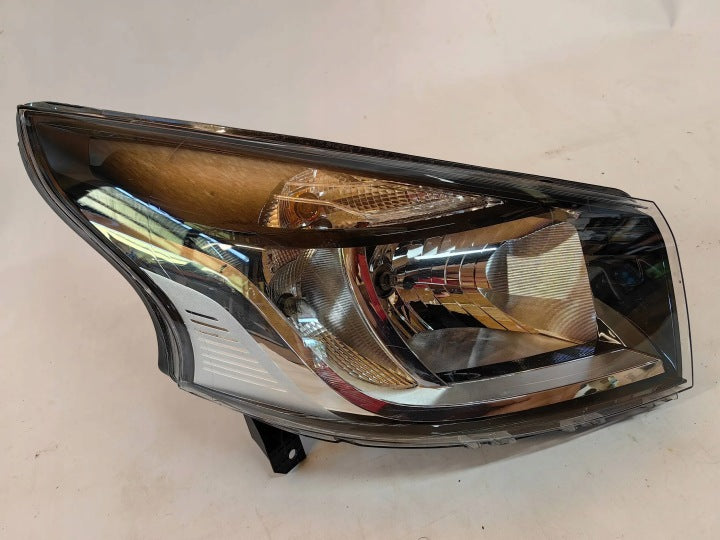 Frontscheinwerfer Renault Trafic 260109424R Rechts Scheinwerfer Headlight SCH2894608947cs