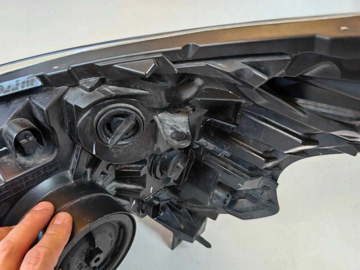 Frontscheinwerfer Renault Trafic 260109424R Rechts Scheinwerfer Headlight SCH2894608947cs