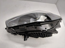 Laden Sie das Bild in den Galerie-Viewer, Frontscheinwerfer Mercedes-Benz W247 A2479068305 Links Scheinwerfer Headlight SCH2897568377zk