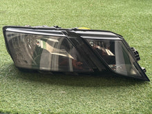Laden Sie das Bild in den Galerie-Viewer, Frontscheinwerfer Skoda Octavia III 5E1941016C Rechts Scheinwerfer Headlight SCH2900103941vb