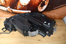 Laden Sie das Bild in den Galerie-Viewer, Frontscheinwerfer VW Passat 3J1941035 Links Scheinwerfer Headlight SCH2903968804tc
