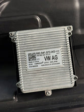 Laden Sie das Bild in den Galerie-Viewer, Frontscheinwerfer Skoda Karoq 57B941036B Ein Satz Scheinwerfer Headlight SCH2906028545gt