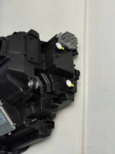 Laden Sie das Bild in den Galerie-Viewer, Frontscheinwerfer Skoda Karoq 57B941036B Ein Satz Scheinwerfer Headlight SCH2906028545gt