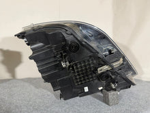 Laden Sie das Bild in den Galerie-Viewer, Frontscheinwerfer BMW X1 F48 7495004-07 LED Rechts Scheinwerfer Headlight SCH2911204877pu
