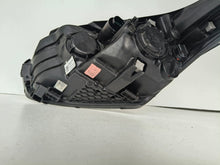 Laden Sie das Bild in den Galerie-Viewer, Frontscheinwerfer Kia Ceed 92102-J7051 Rechts Scheinwerfer Headlight SCH2915076894cz