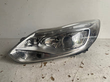 Laden Sie das Bild in den Galerie-Viewer, Frontscheinwerfer Ford Focus BM51-13W030-AB Xenon Rechts Scheinwerfer Headlight SCH2915915601qp