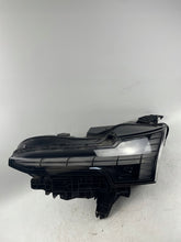 Laden Sie das Bild in den Galerie-Viewer, Frontscheinwerfer Volvo I 80000401 LED Links Scheinwerfer Headlight SCH2917191987mj