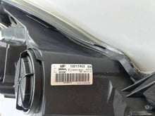 Laden Sie das Bild in den Galerie-Viewer, Frontscheinwerfer Opel Corsa D 13217453 Ein Stück (Rechts oder Links) Headlight SCH2920354785yv