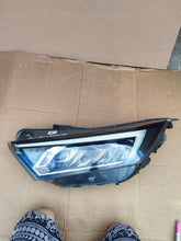 Laden Sie das Bild in den Galerie-Viewer, Frontscheinwerfer Hyundai I20 III 92101Q0100 Links Scheinwerfer Headlight SCH2921517510bz
